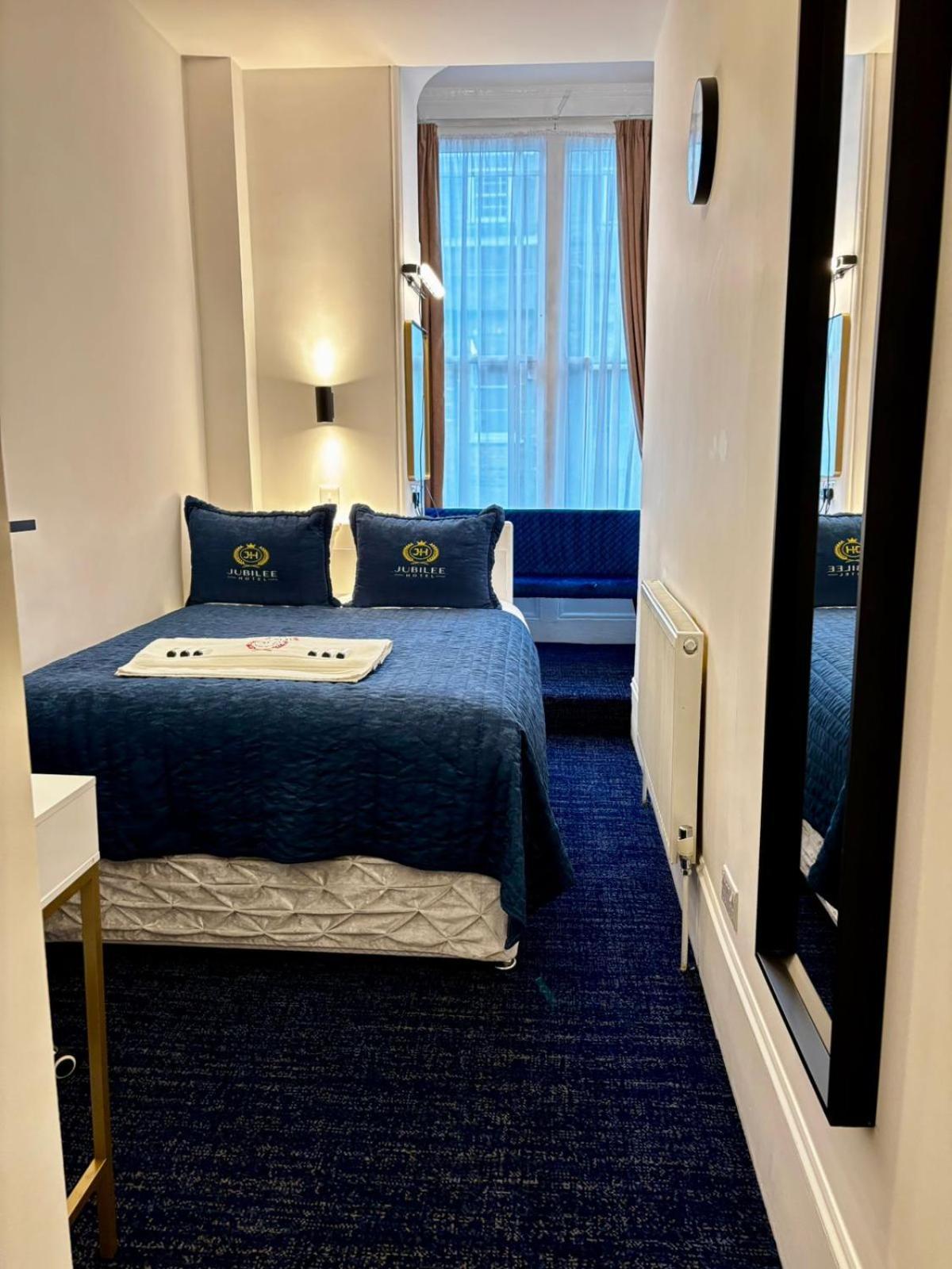 Jubilee Hotel Victoria Лондон Екстериор снимка