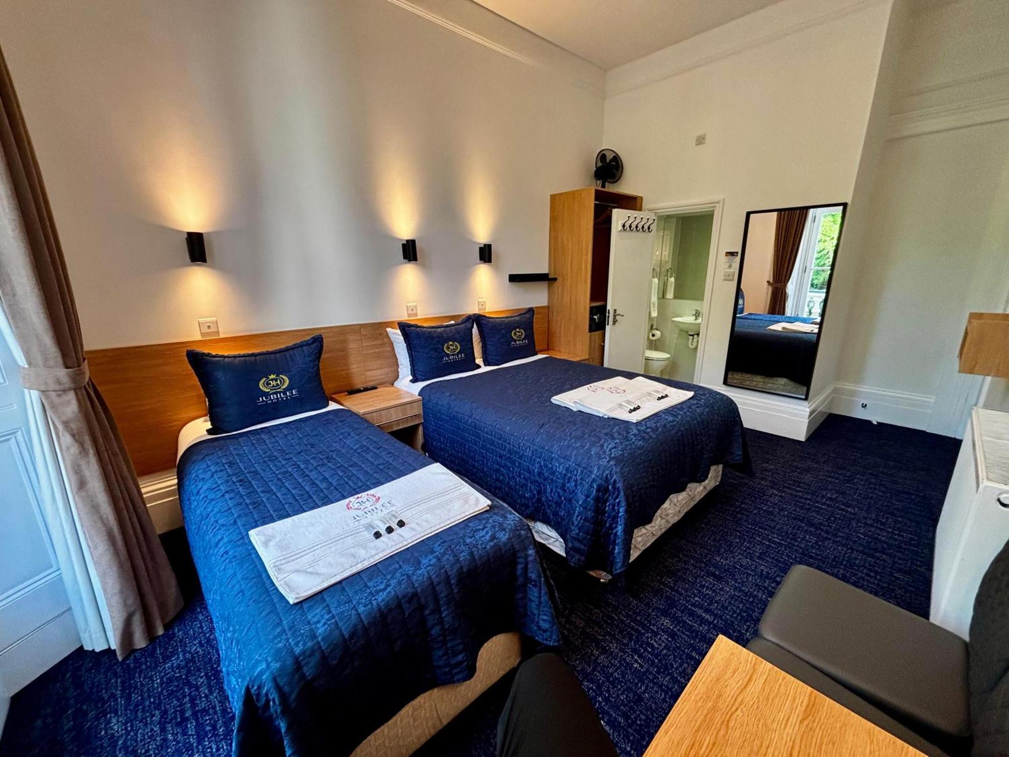 Jubilee Hotel Victoria Лондон Екстериор снимка