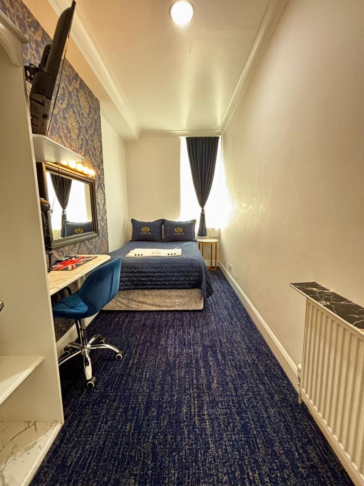 Jubilee Hotel Victoria Лондон Екстериор снимка